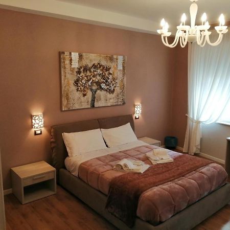 Km 0 Dal Centro By Tiziana Monaldi Hotel Питиляно Екстериор снимка